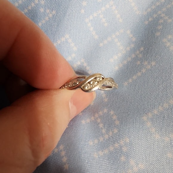 Kay Jewelers Sterling Silver Diamond Ring Size 6.5 - Picture 3 of 6